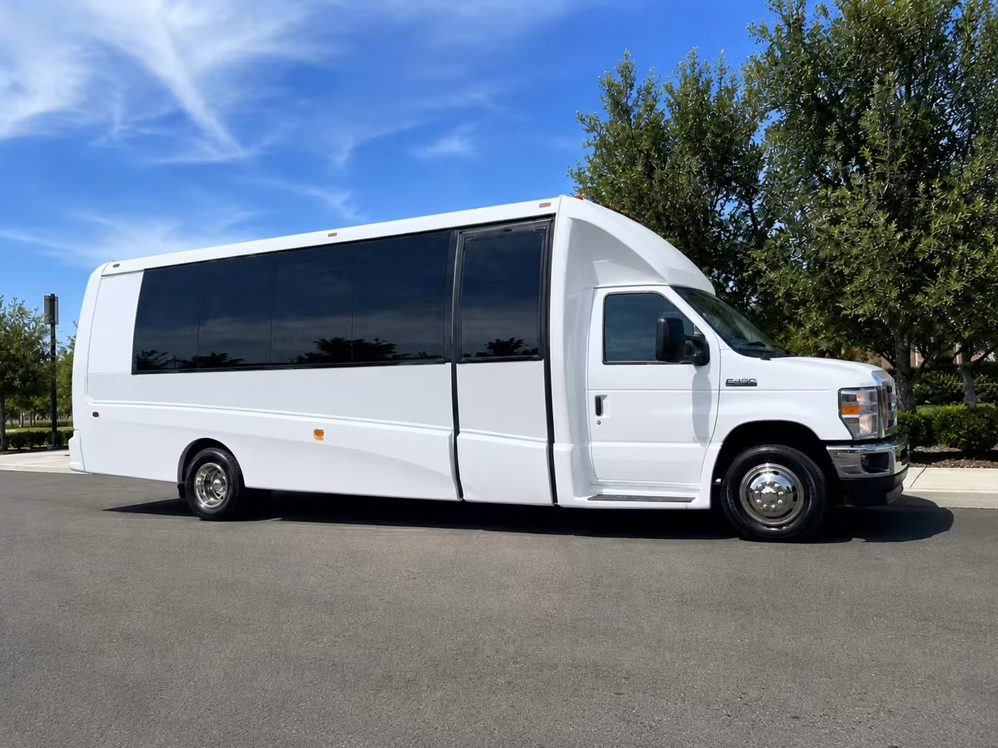 18 passenger minibus