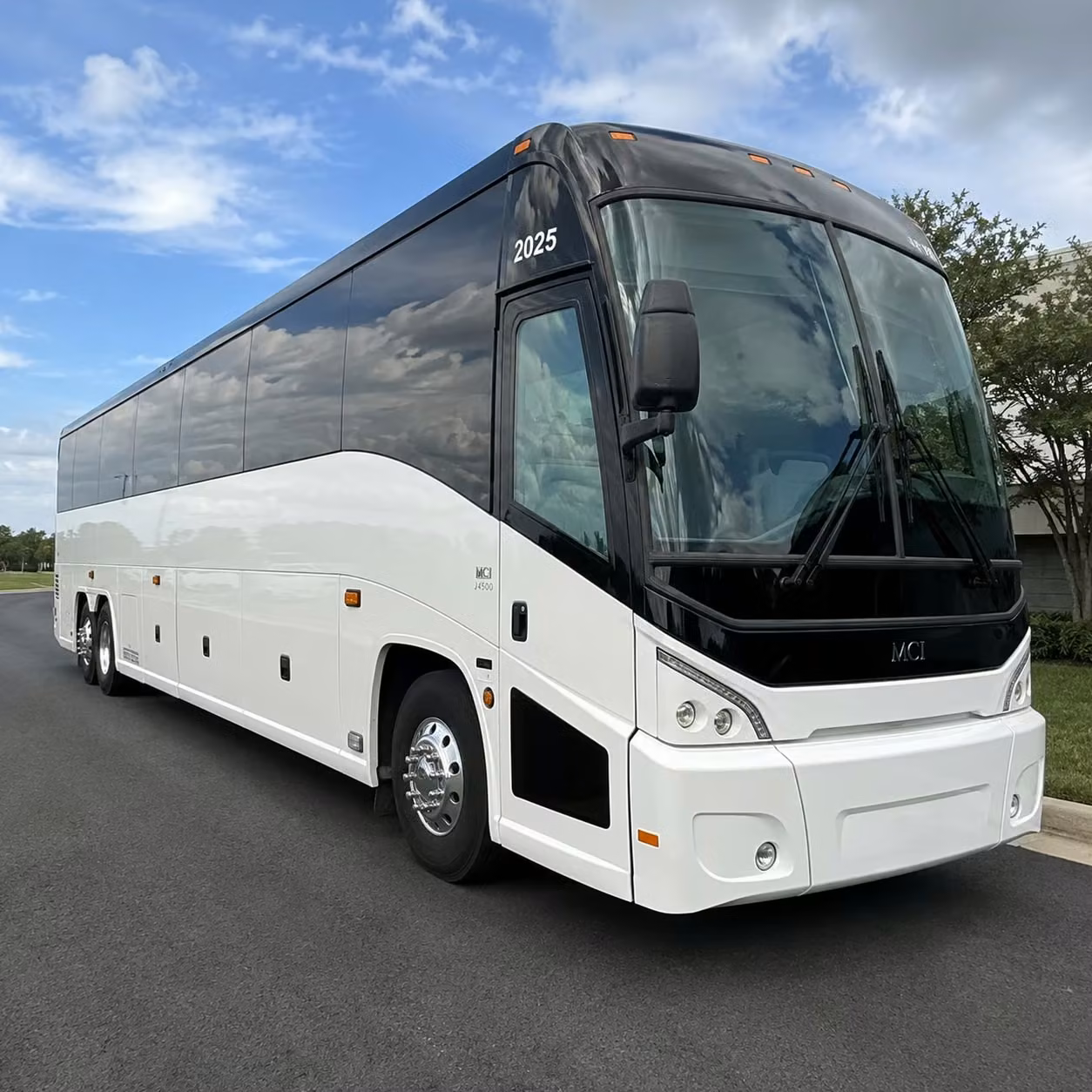 youth group and retreat transportation throughout san diego county